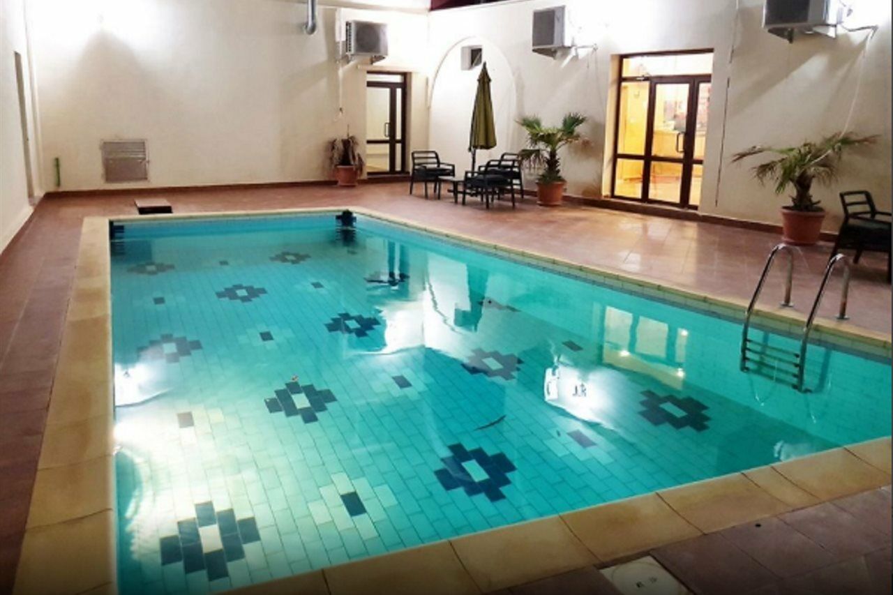 Takialt Hotel Адрар Екстериор снимка